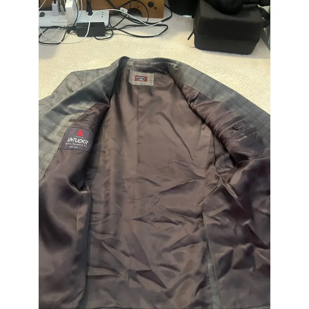 UNTUCKit Men’s 100% Wool Sportscoat